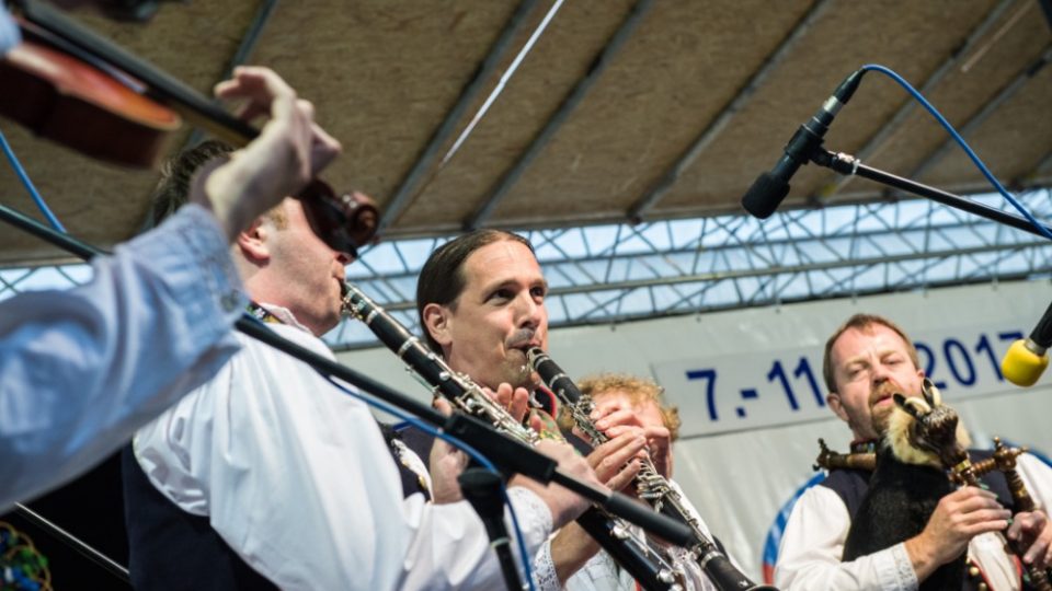 Klarinetisté v muzice Plzeňského lidového souboru Mladina, rok 2017 