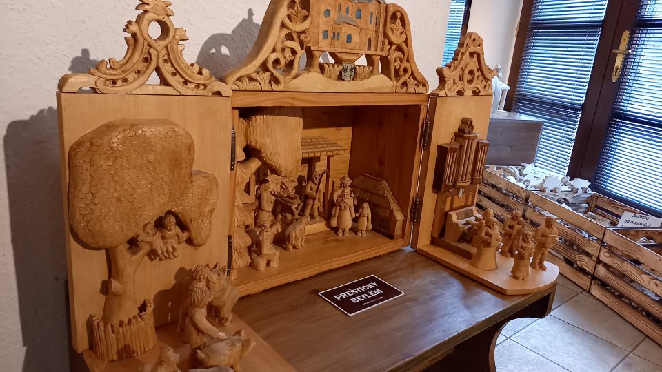 Výstava Vánoce řezbářů a betlémářů