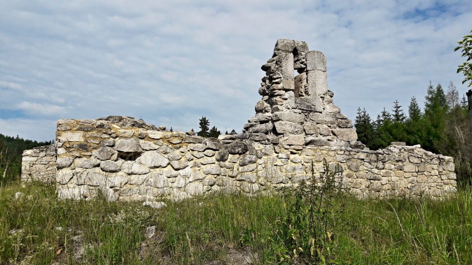 Ruiny kostela sv. Mikuláše