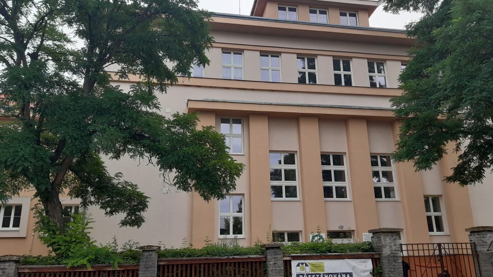 Bývalé gymnázium v Komenské ulici
