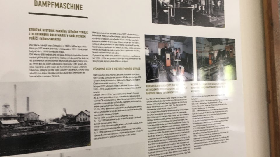 Historii stroje popisuje informační panel