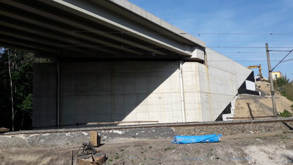 Stavba mostu u Nového Sedla