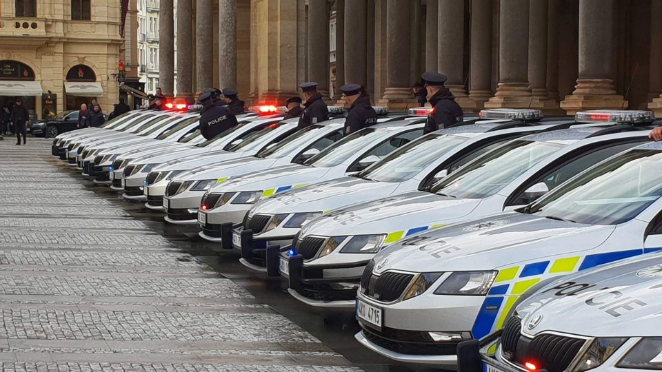 Mezi 30 vozy je také 9 speciálně upravených. Určeny jsou pro rychlý zásah | foto: Zdeněk Trnka, Český rozhlas Karlovy Vary Mezi 30 vozy je také 9 speciálně upravených. Určeny jsou pro rychlý zásah