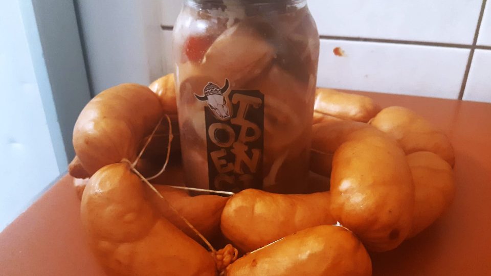 Utopenci z řeznictví Krčma v Karlových Varech