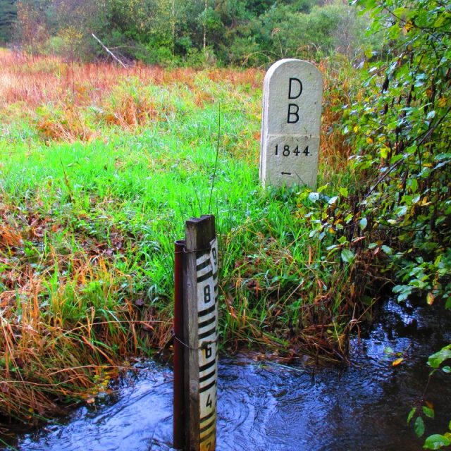 Necelých 6 kilometrů od Krásné se nachází také nejzápadnější bod ČR | foto: Pavel Halla