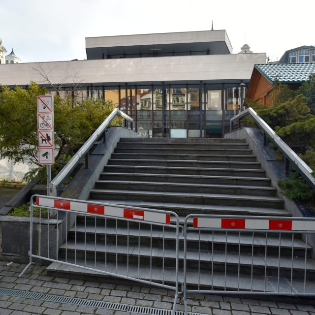 Vřídelní kolonáda | foto: Slavomír Kubeš,  ČTK