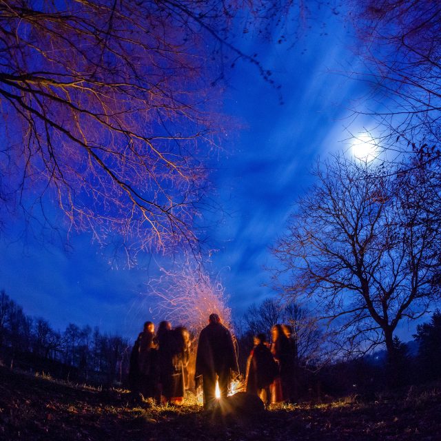 Keltové u táboráku  (ilustrační foto) | foto: Petr Topič,  MAFRA / Profimedia