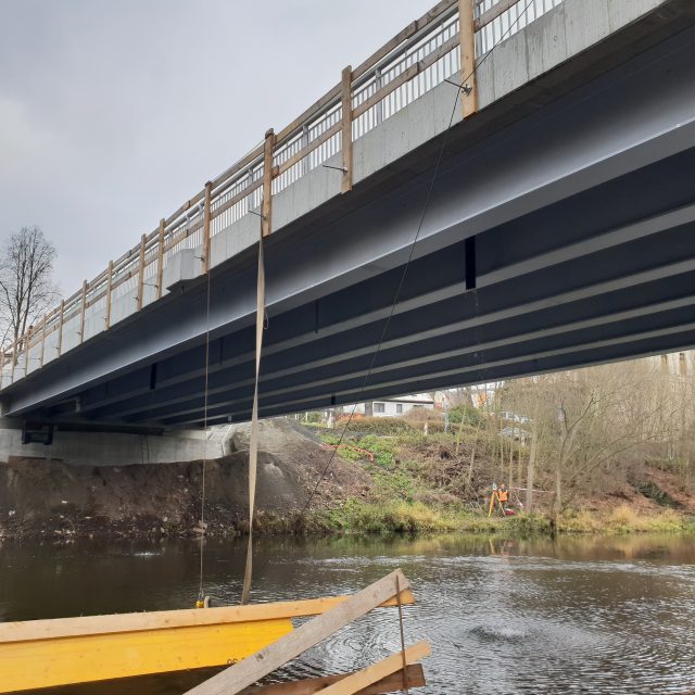 Na novém mostě probíhají dokončovací práce | foto: Monika Červená,  Český rozhlas