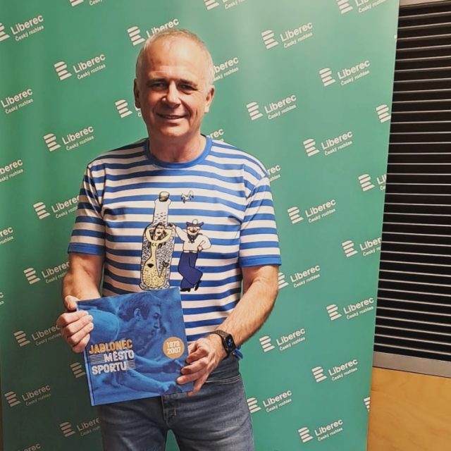 Petr Vobořil,  otužilec,  ředitel organizace Kultura Jablonec, spoluautor knihy Jablonec, město sportu | foto: Iveta Kalátová,  Český rozhlas