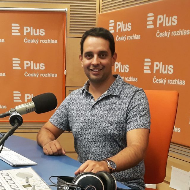 Petr Torák,  český Rom který převzal v Londýně Řád britského impéria  | foto: Ladislav Čurda