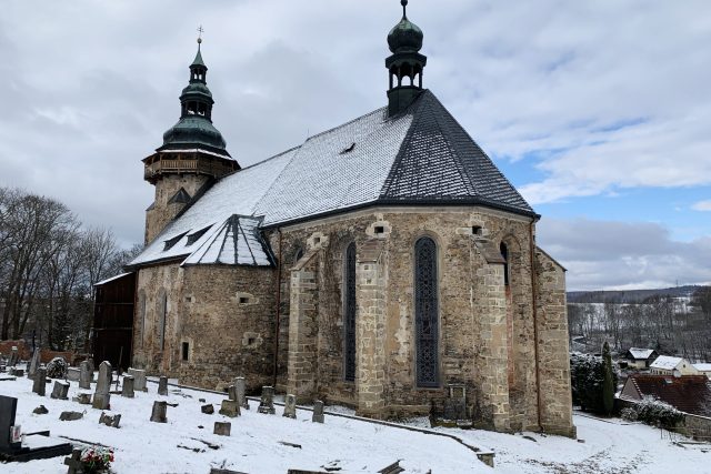 Kostel sv. Jiří v Horním Slavkově | foto: Ivana Sedláčková,  Český rozhlas