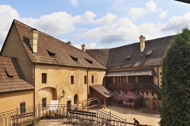 Nádvoří hradu Loket | foto: Naďa Krásná,  Český rozhlas